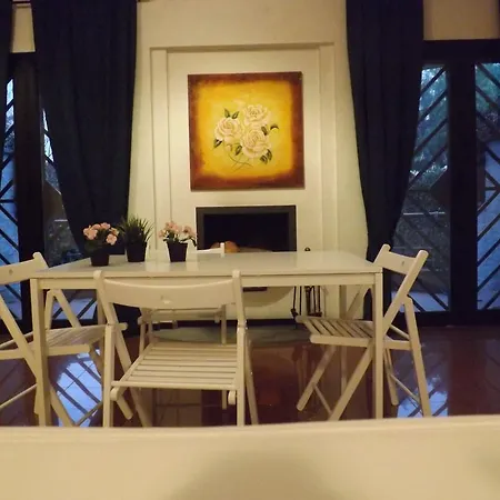 Madame Butterfly Guest house *